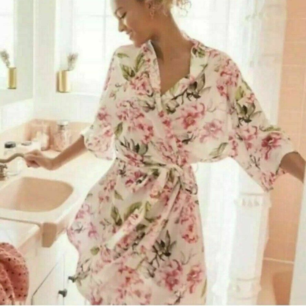 Show Me Your Mumu Brie Rose Floral Robe One Size Short Sleeve